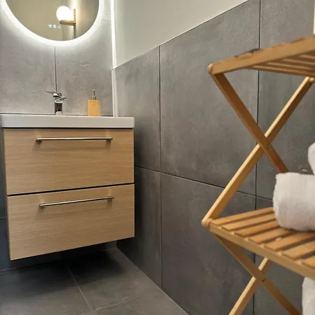 Apartment Le 9 - Basel Airport *
