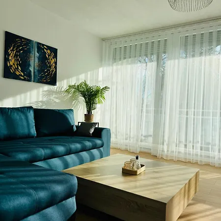 Le 9 - Basel Airport Apartment *