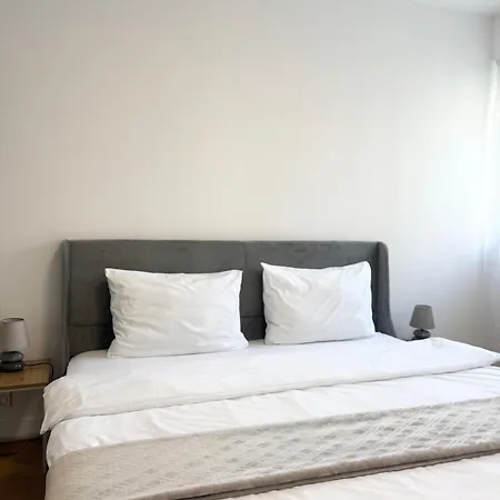 Apartment Le 9 - Basel Airport